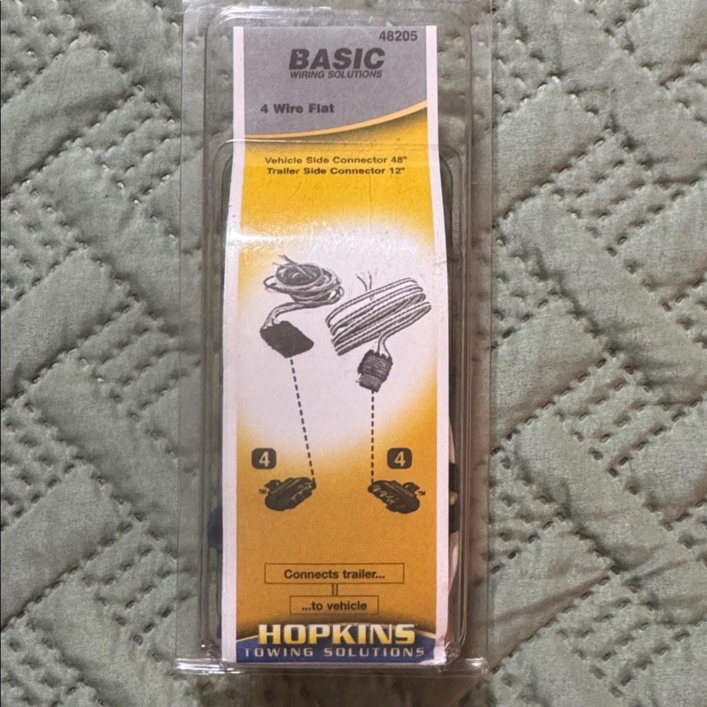 Shopkins 4 Wire Flat Trailer Connector - Black